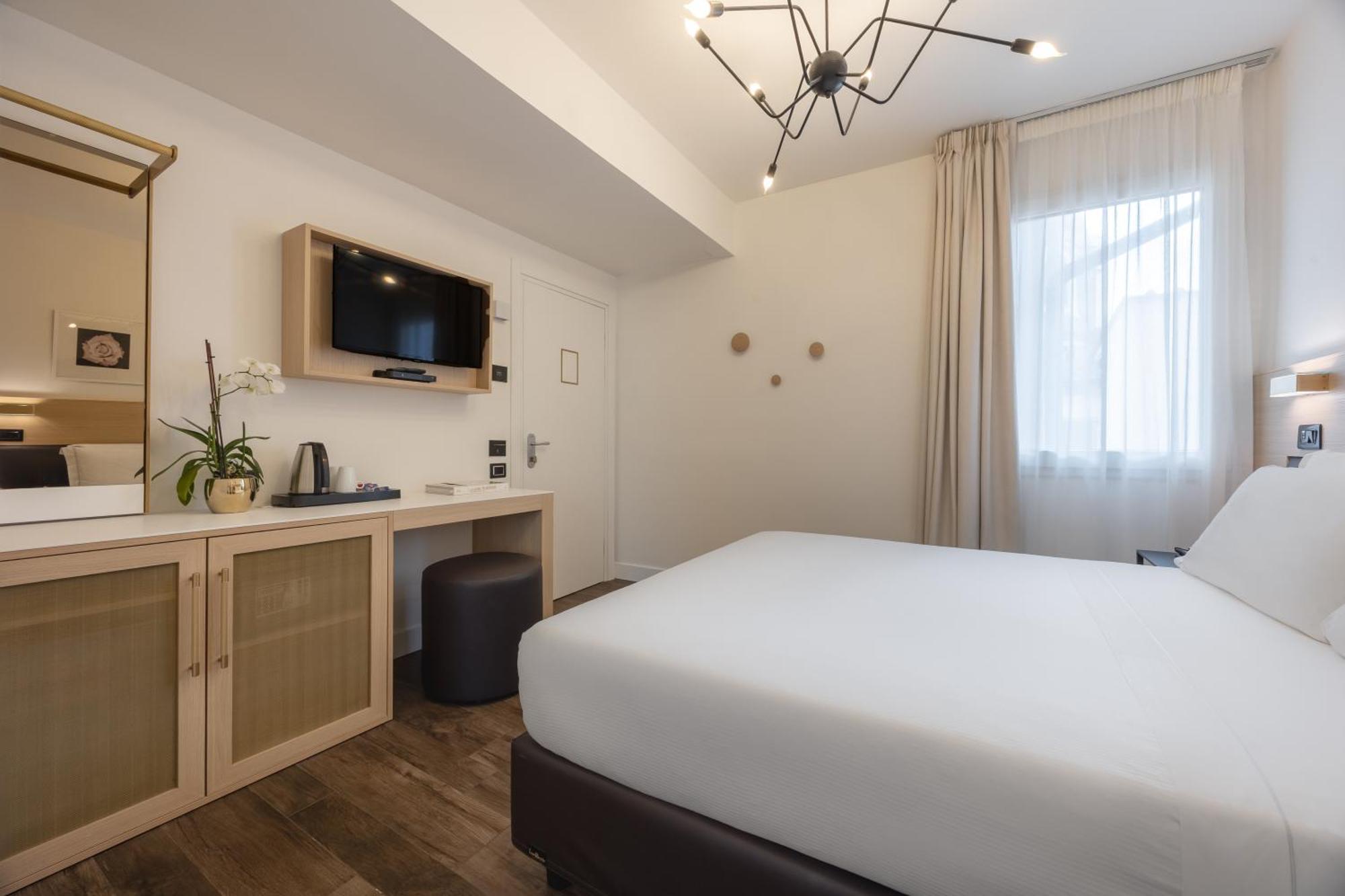 Globus Urban Hotel Florence Buitenkant foto